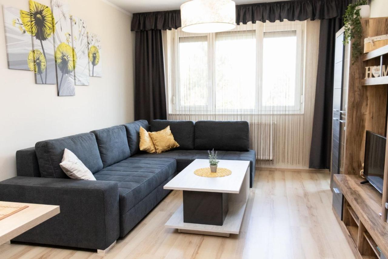 Holiday Apartman Sárvár 外观 照片
