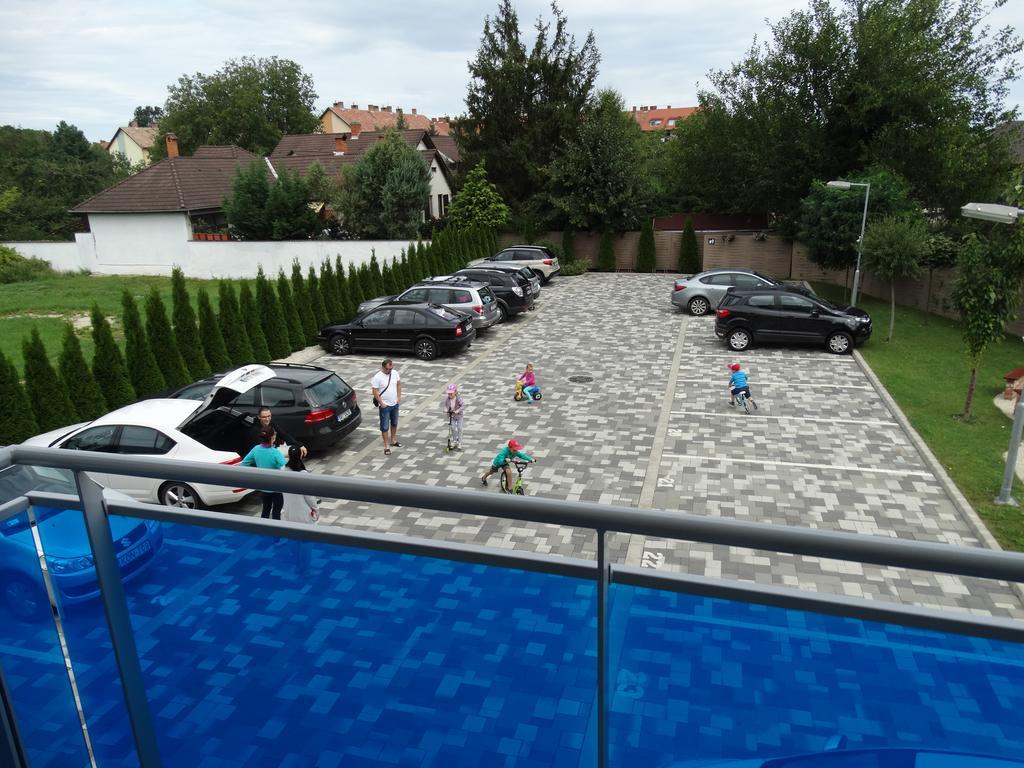 Holiday Apartman Sárvár 外观 照片